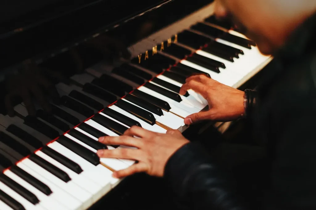 Dave Mohan Releases His lastest Classical Single