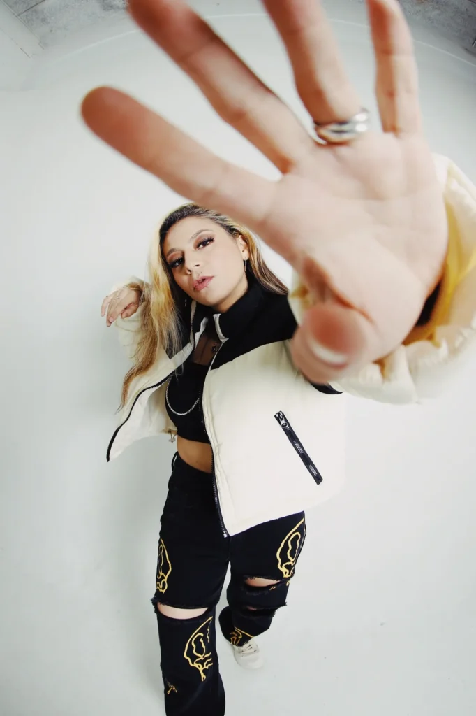 Carolena releases her new spectacular R&B single feat. Jack Juan Carolena releases her new spectacular R&B single feat. Jack Juan