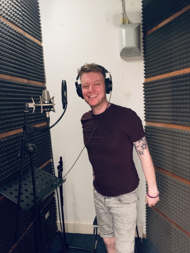 Shuffle Your Feet - Robin Shaw 