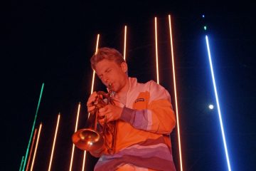 Future Is Now - Mike Mol