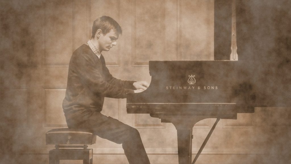 Vladyslav Ustiuhov – Pathetique Etude, Op. 8 No. 12 Vladyslav Ustiuhov – Pathetique Etude, Op. 8 No. 12