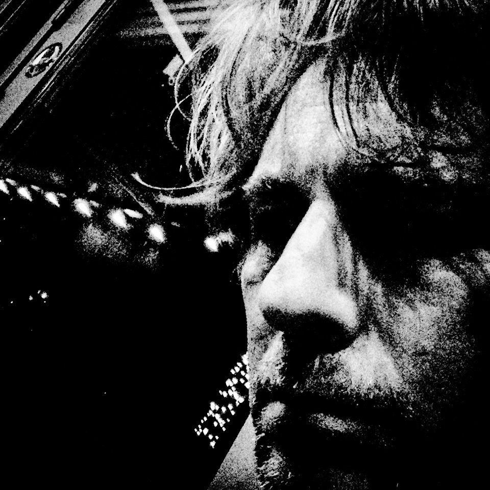 Arn Identified Flying Objects and Alien Friends – Summer's Gate