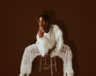 Von LaRae – 2 Is Company