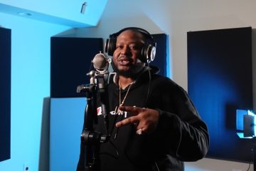 Boom Blake – Blow The Whole Band