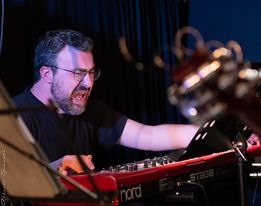 ‎Threegonos - Questioni di Pensiero