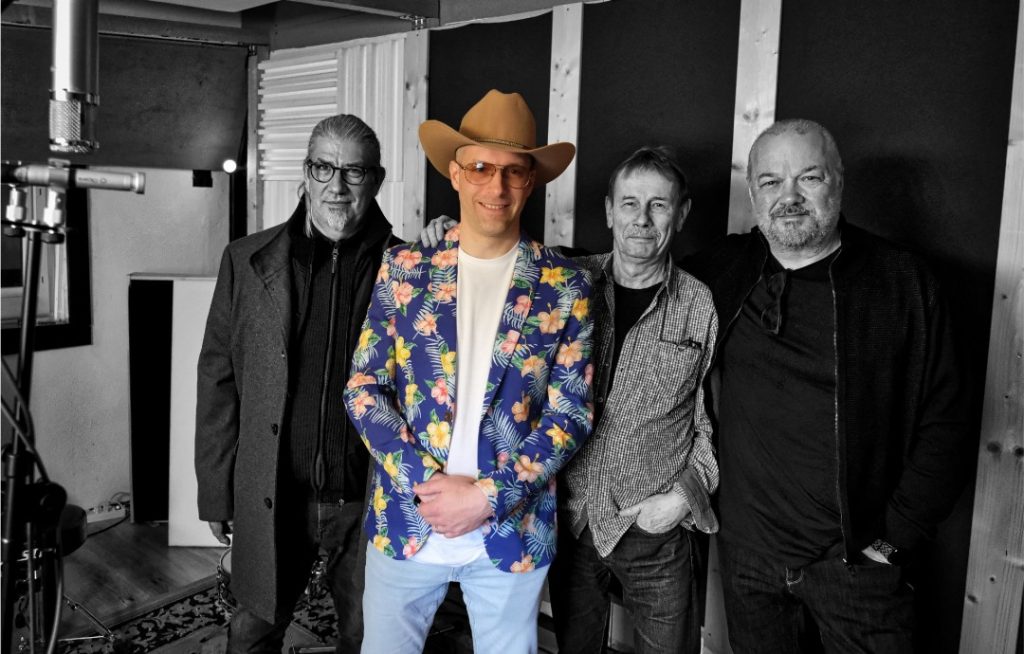 Svarp The Harp – Hoochie Coochie Man