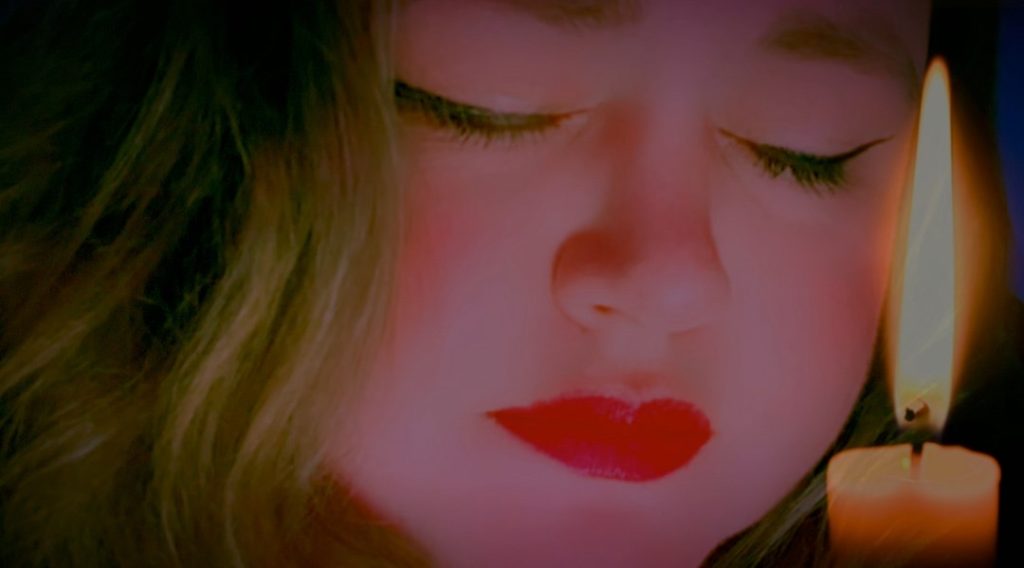 Clare Easdown – In Candlelight