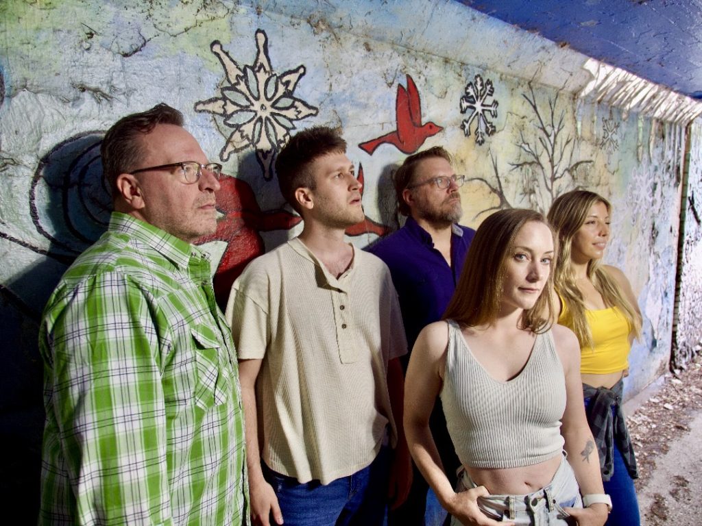 The Transference – Floodlights