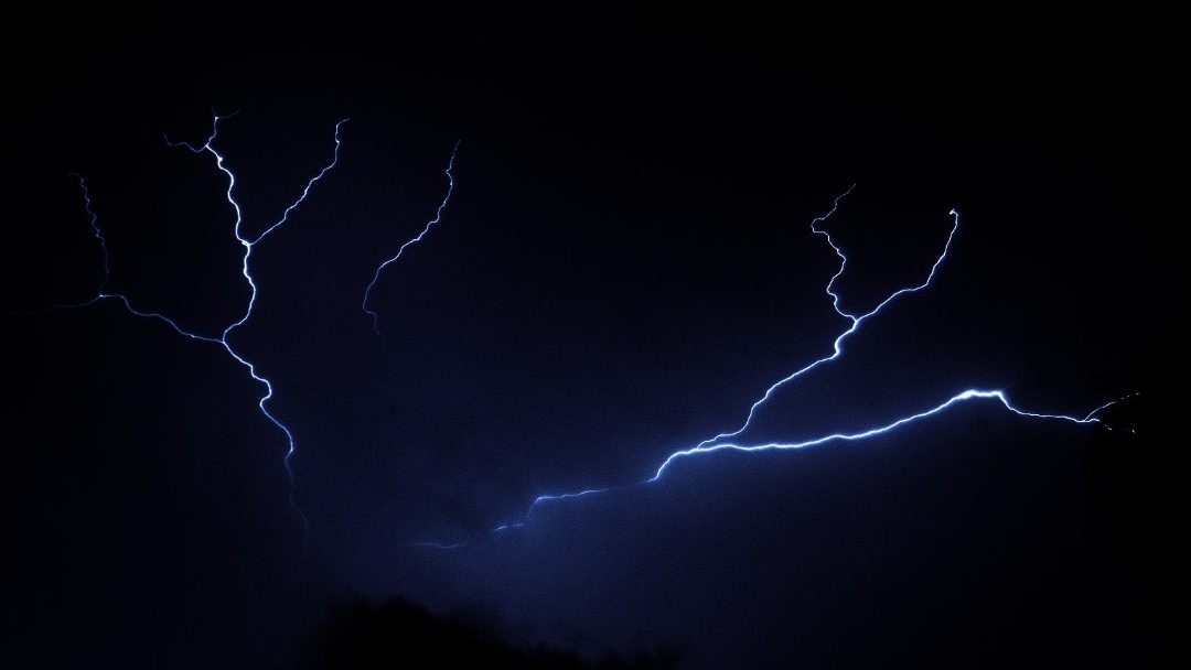 Vladyslav Ustiuhov – Pathetique Etude, Op. 8 No. 12 Review: A Rising And Falling Piano Tempest Of Emotion Vladyslav Ustiuhov – Pathetique Etude, Op. 8 No. 12