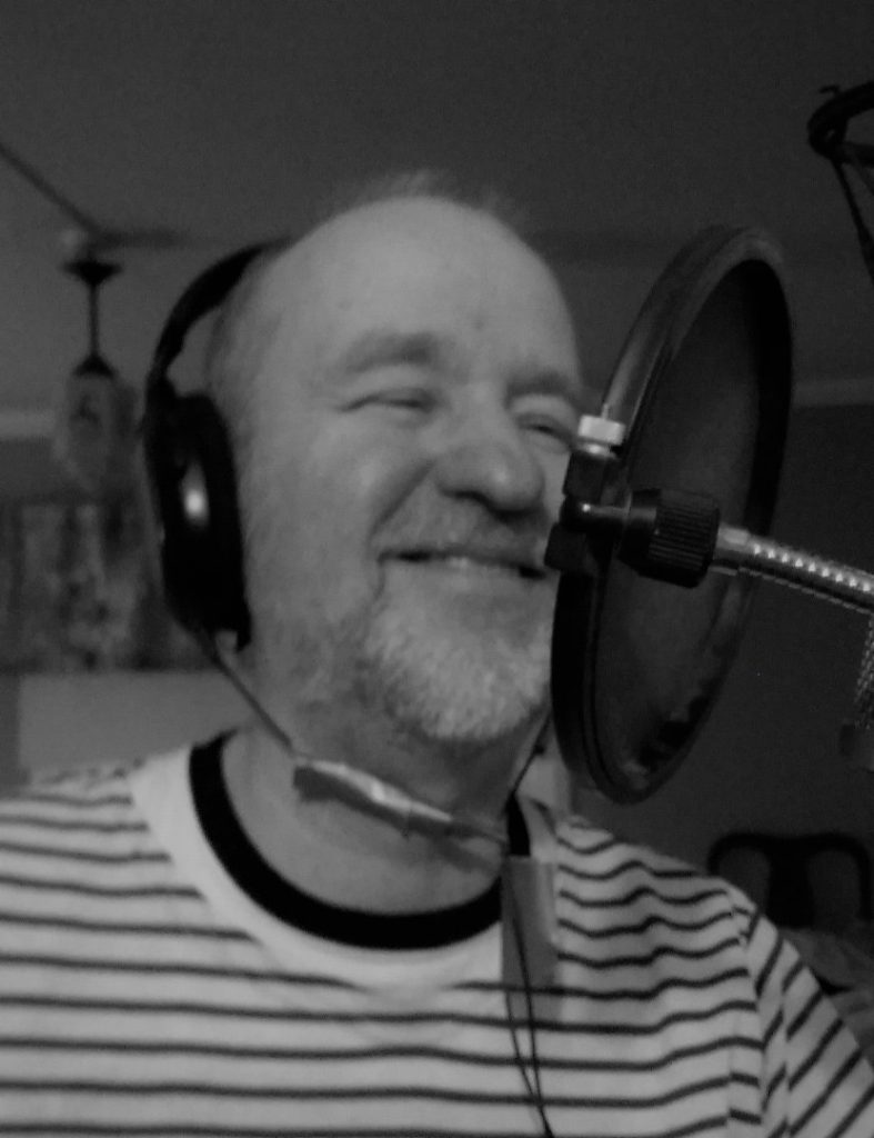 Arn Identified Flying Objects and Alien Friends – Summer's Gate