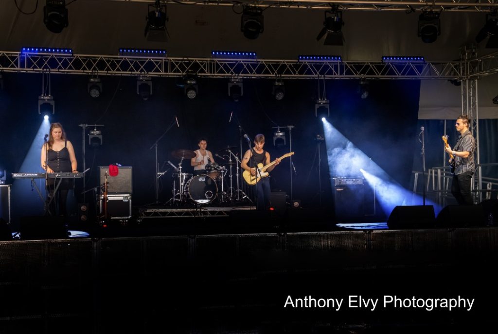 Wild Horse – Don’t Wait