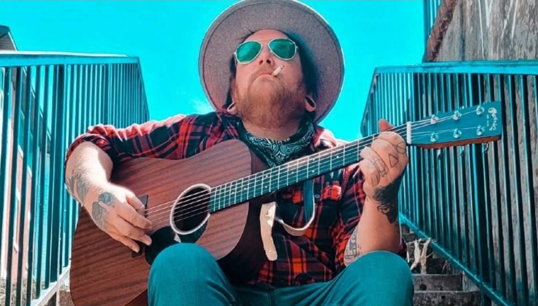 Danny Hammons – Shooting Stars Review: An Earthy Folk Tapestry Blending Cosmic Wonder, Fragile Humanity, Warm Acoustic Textures, and Deep Night-Sky Contemplation Danny Hammons – Shooting Stars