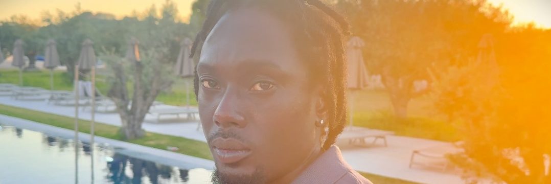 To1Swerve – Rain Down Review: A Powerful Fusion of Hip-Hop Grit, Afro-Soul Warmth, and Spiritual Resilience in a Moving Anthem of Renewal To1Swerve – Rain Down