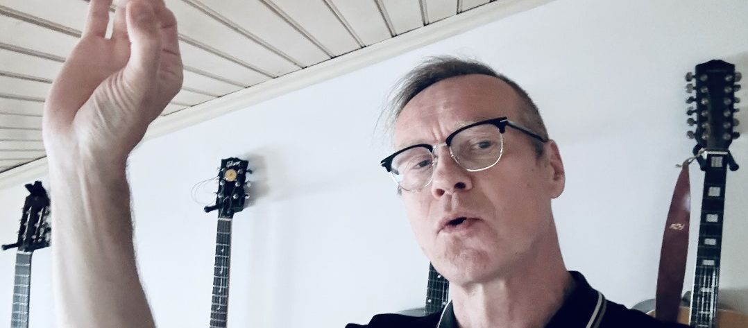 Tom Minor – Next Stop Brixton Review: An Indie Rock Anthem of Memory, Consequence, and the Triumphant Return to Freedom Tom Minor – Next Stop Brixton