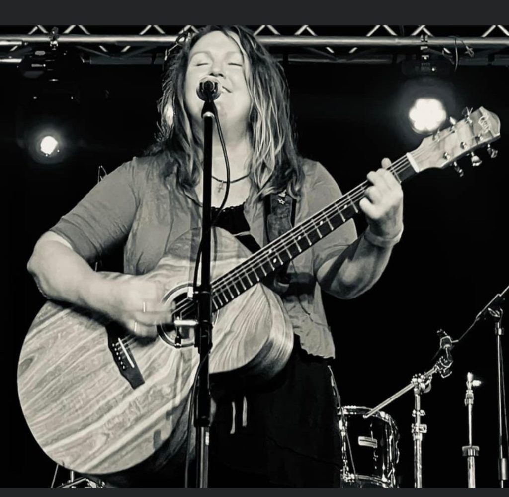 The Amanda Emblem Experiment – The Wood