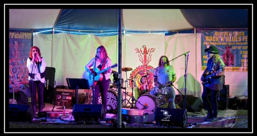 The Amanda Emblem Experiment – The Wood