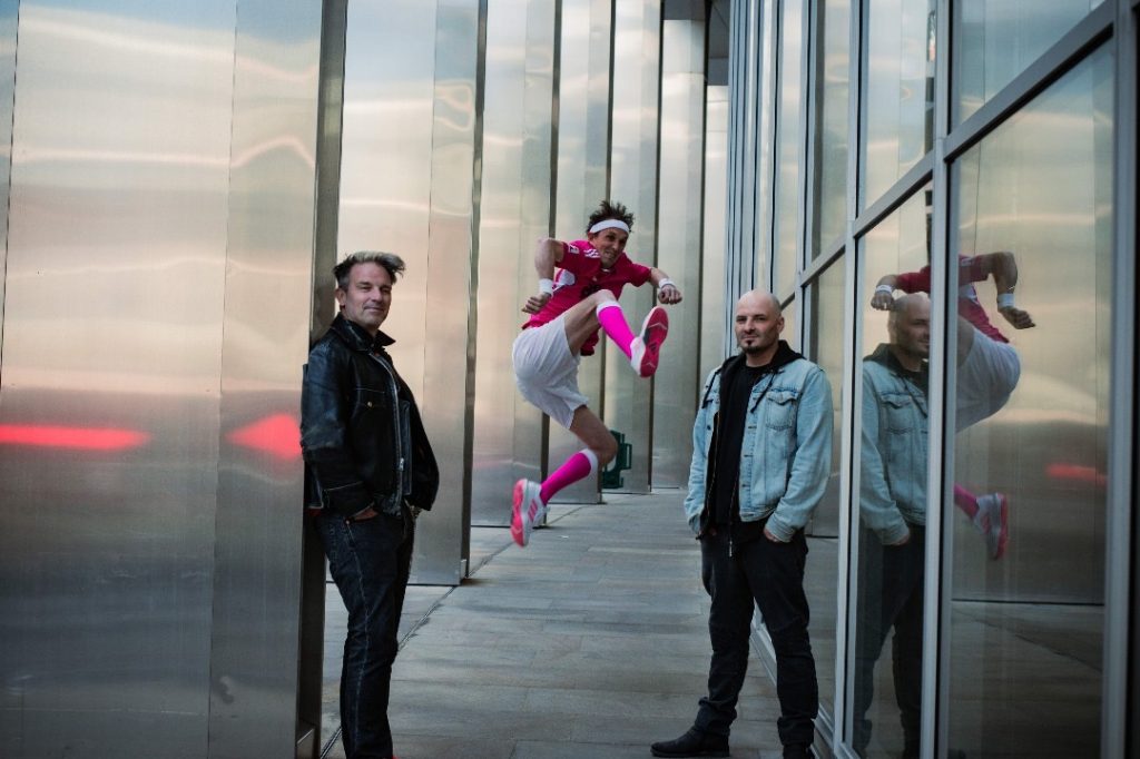 SickRichard – Eyes SickRichard – Eyes