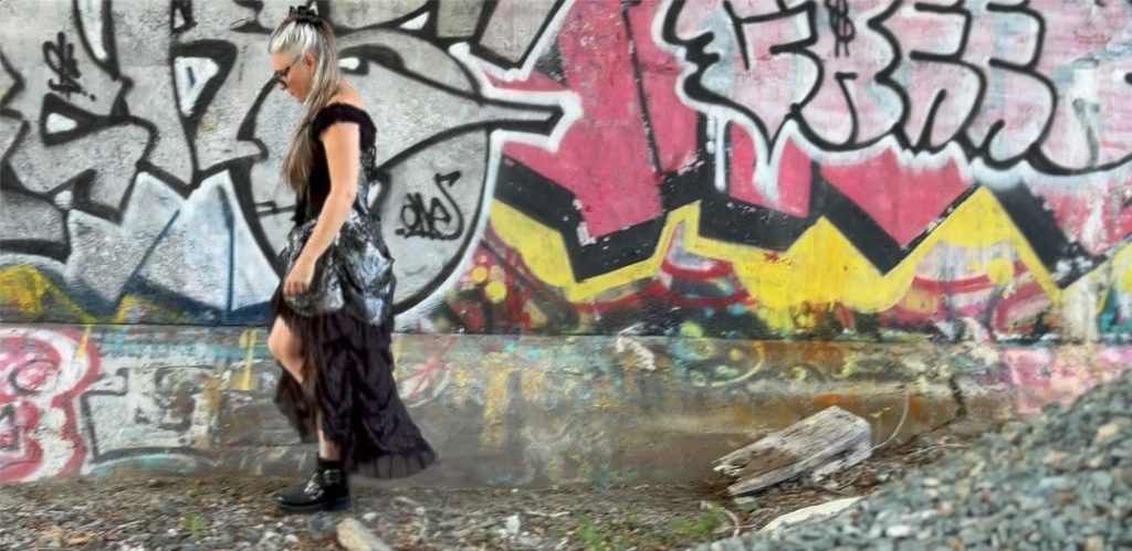 Energy Whores – Pretty Sparkly Things