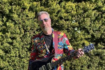 Craig Small Music – Sunkiss