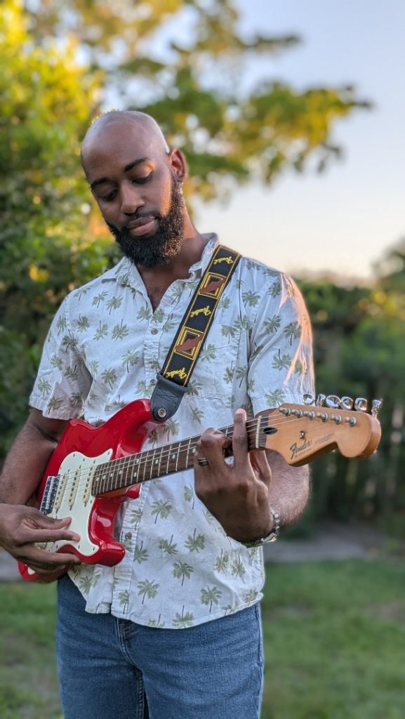 Silky Vibe – Moody Silky Vibe – Moody