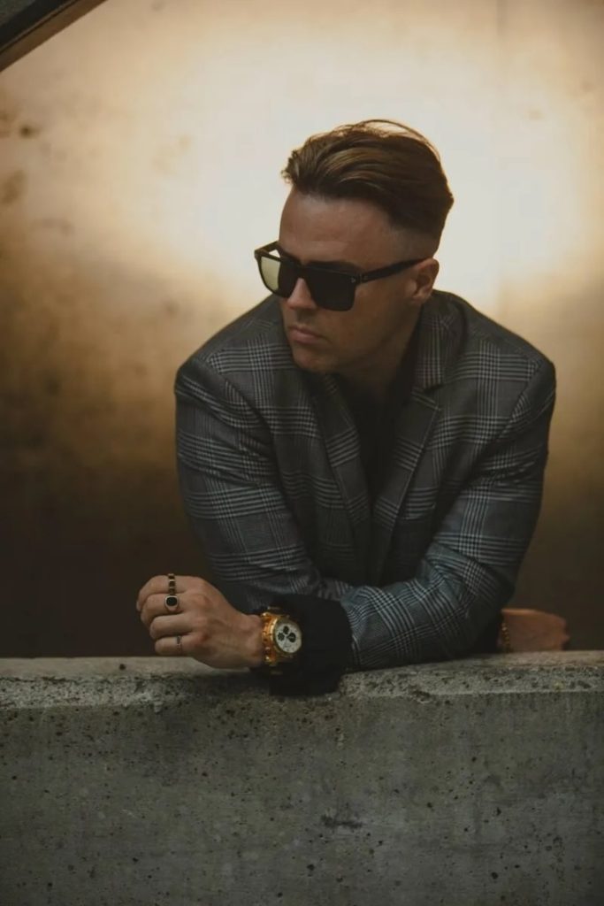 Robert O’Connor – Clubwav Continuum Robert O’Connor – Clubwav Continuum