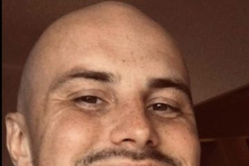 Ron Zama – When The Sun Is Dark