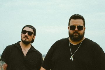 Pat James & The Whole Truth - I’d Like To Leave