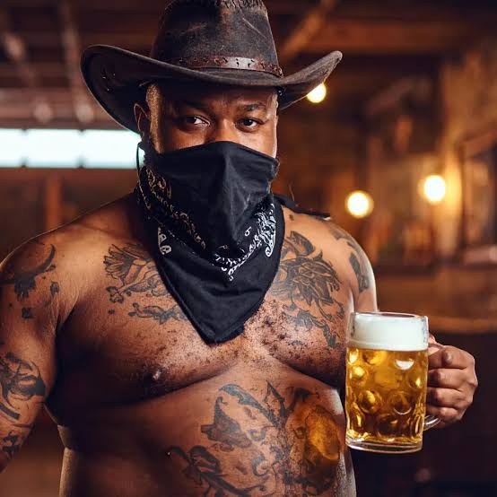 Malak Shalom's Belly Jelly Review: An Immersive Exploration of Confidence, Mystery, and Artistic Boldness. Malak Shalom Belly Jelly