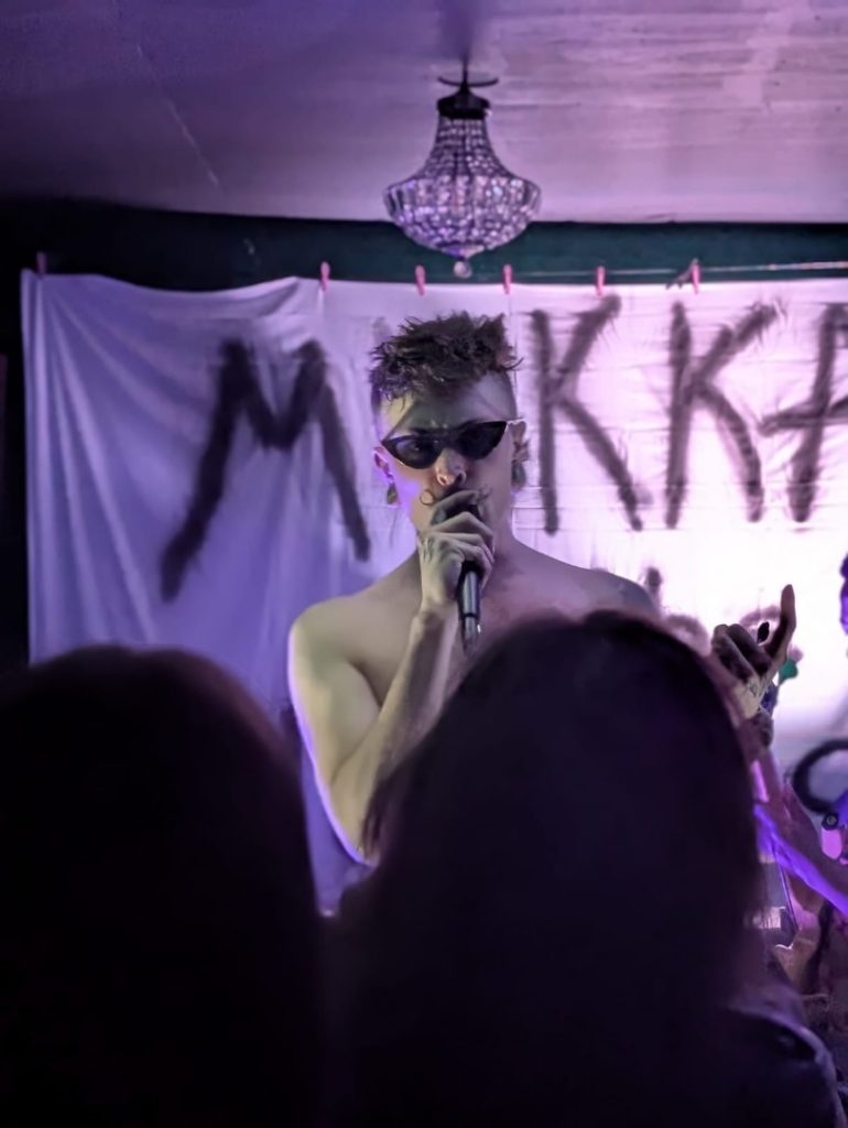 Mukka & The Wizard Sleeves - Born2graft Mukka & The Wizard Sleeves - Born2graft