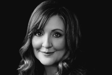 Louise Harrison - Blame It on the Moon