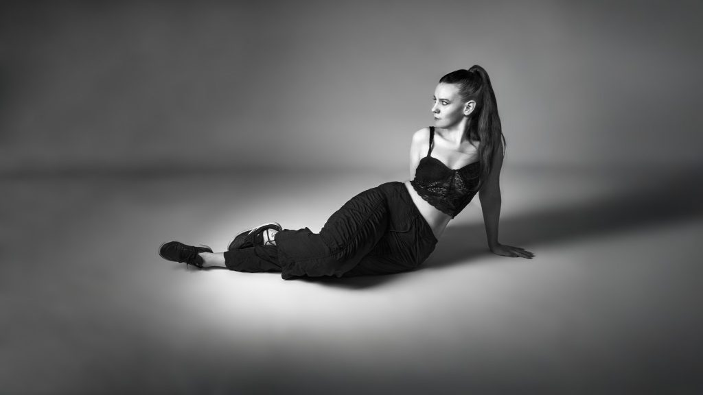 Alexis Lace – Tequila Sunrise Alexis Lace – Tequila Sunrise