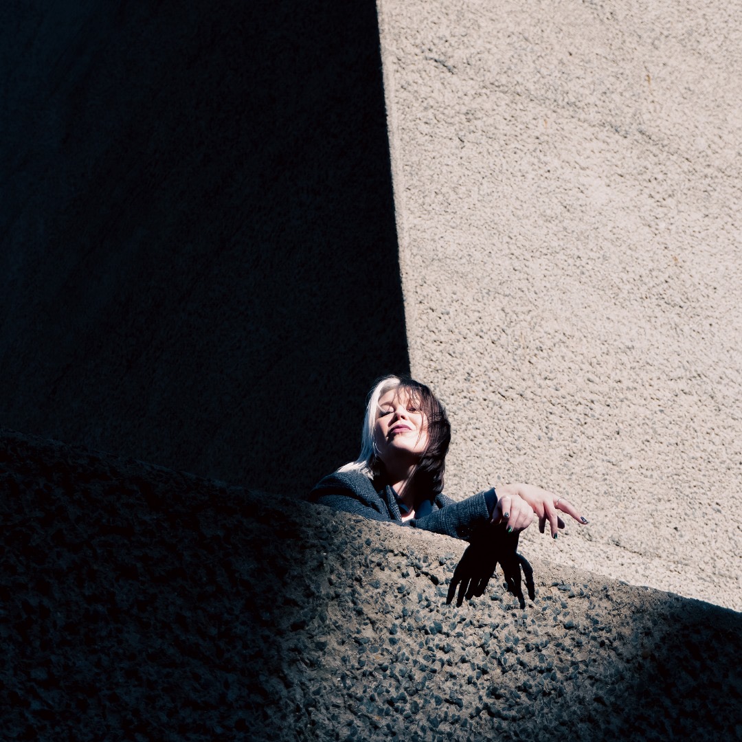 Freya Magee – Over There Single Review: An Intimate Indie Exploration Of Solitude, Firm Boundaries, Emotional Clarity And The Quiet Freya Magee – Over There