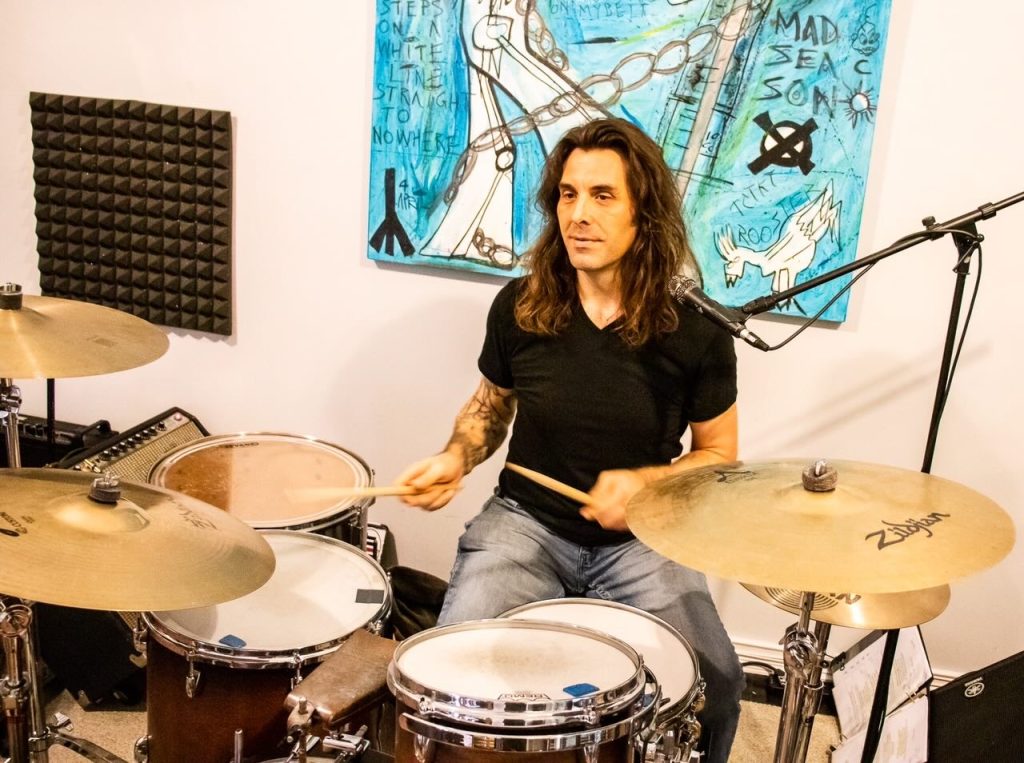 Omnesia – Dirty Love Omnesia – Dirty Love