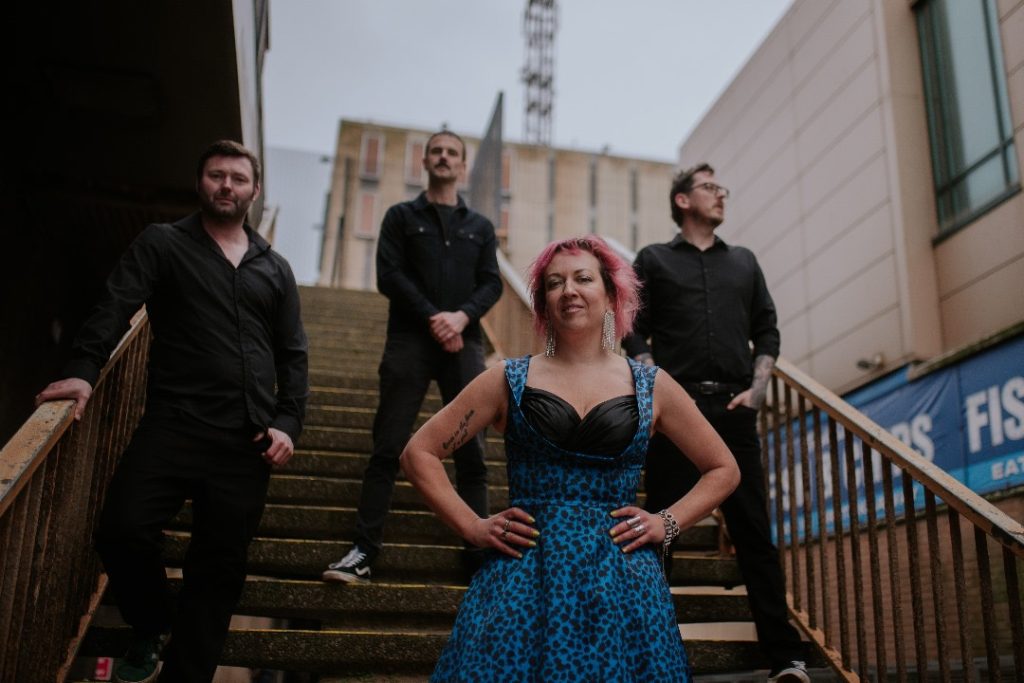 TWO TONNE MACHETE – PIGS PIGS TWO TONNE MACHETE – PIGS PIGS