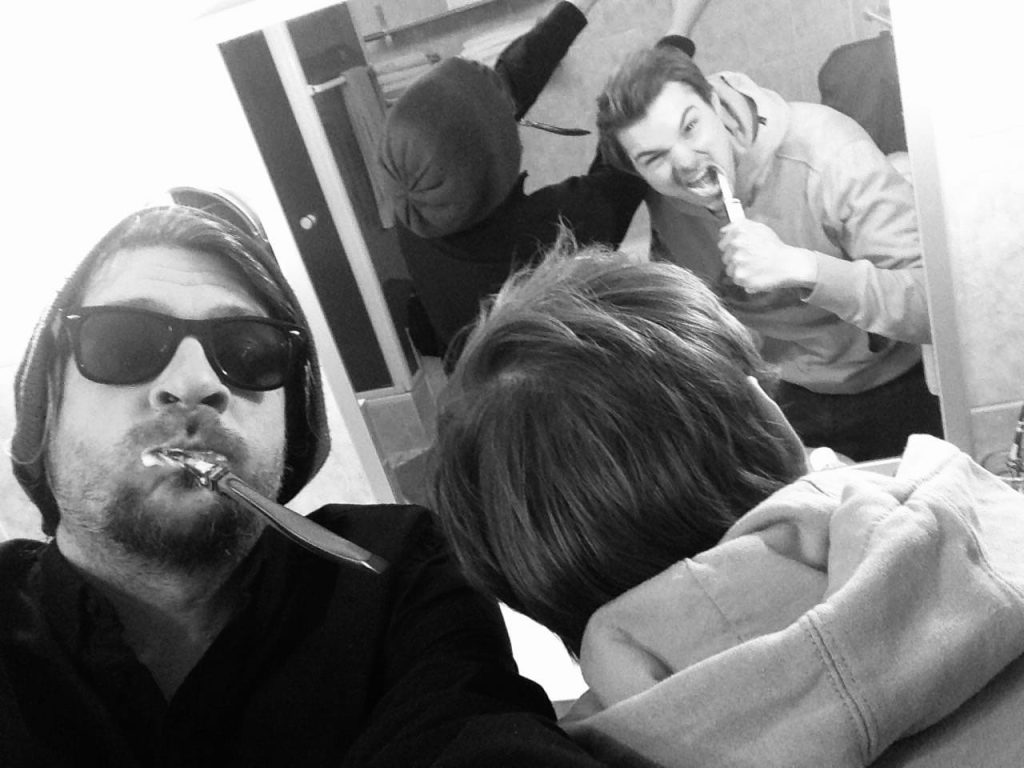 EyBand – To The World EyBand – To The World