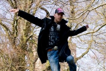 Stephanie Happening – Breathing Bruised