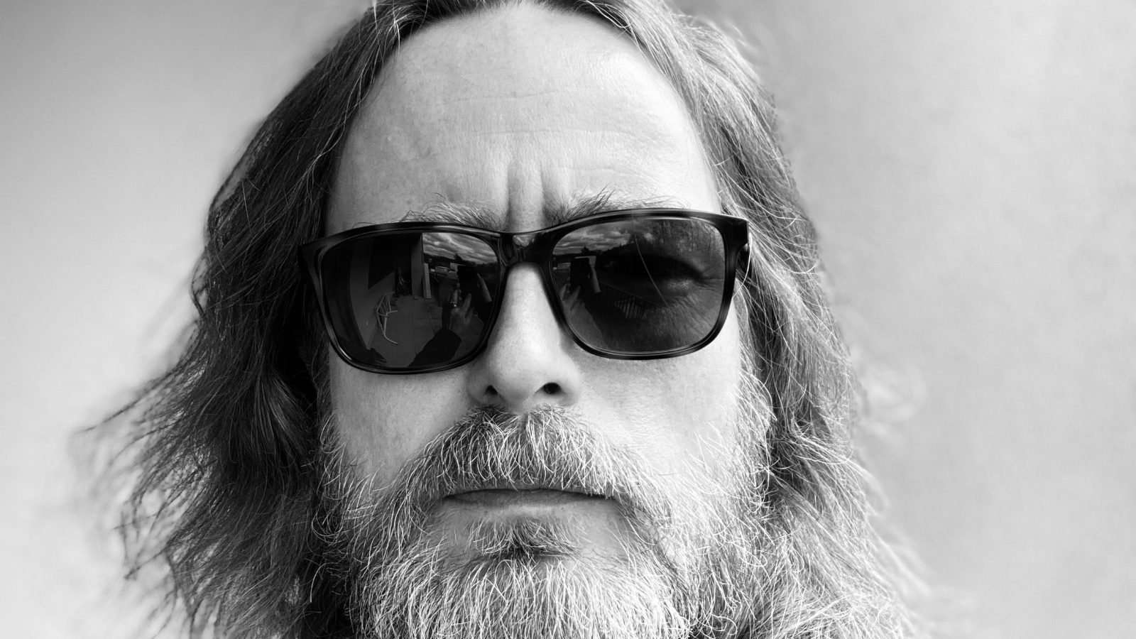 Paul Gehl – Through the Darkness Review Paul Gehl – Through the Darkness