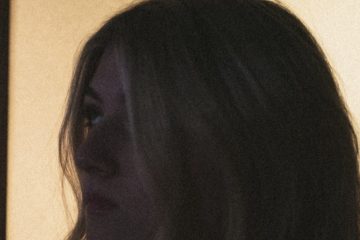 Ava Valianti – Deep Fuchsia