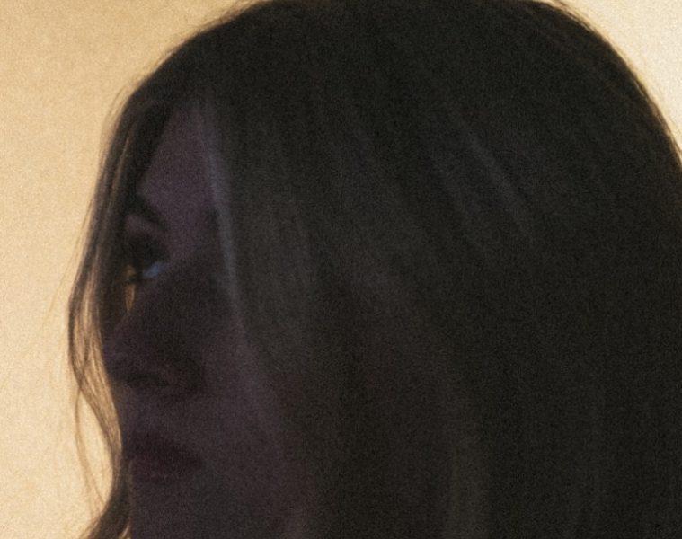 Ava Valianti – Deep Fuchsia