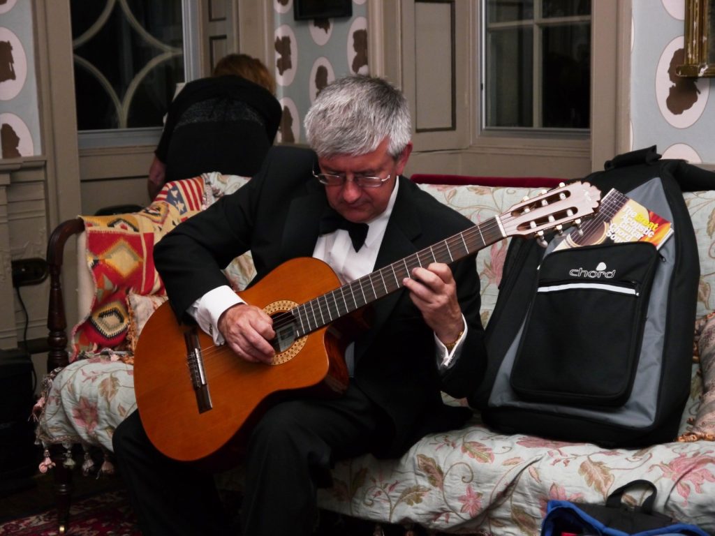 Martin Lloyd Howard – Selene Martin Lloyd Howard – Selene