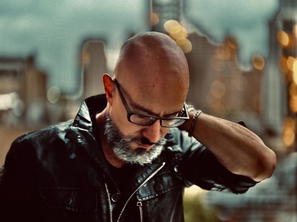 The Ellipsist – Swallow ’Em Whole The Ellipsist – Swallow ’Em Whole