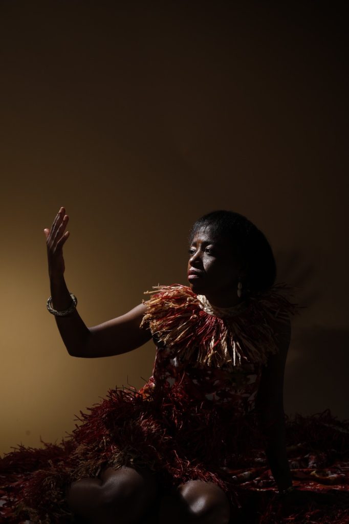 Tita Nzebi – Réminiscence Tita Nzebi – Réminiscence