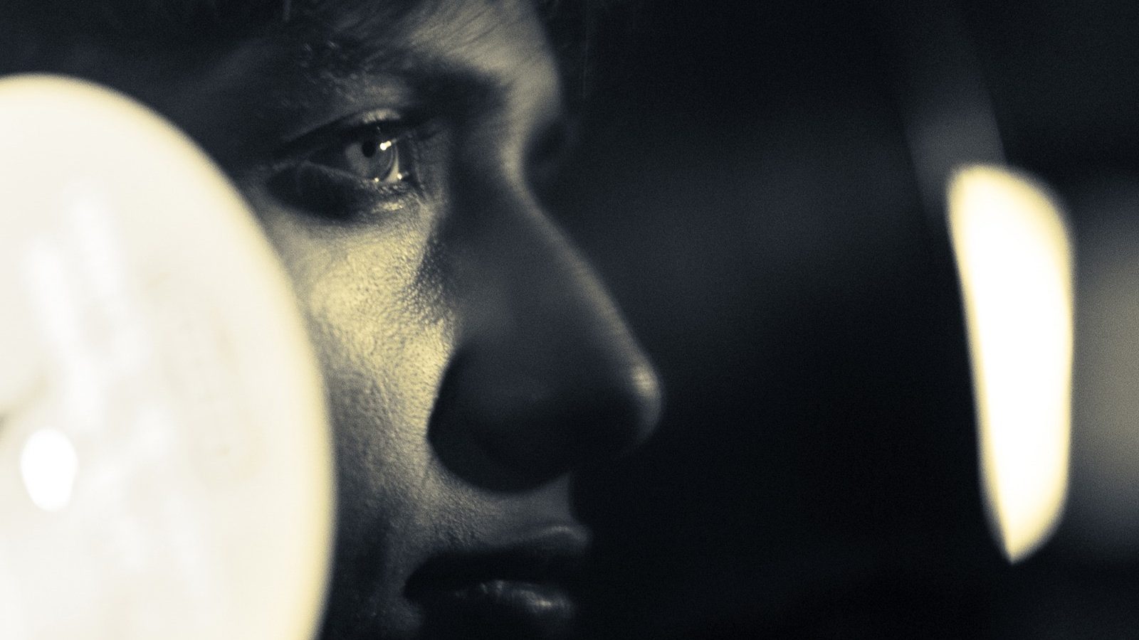 Exclusive Interview With LESS – Hellya! LESS – HELLYA!