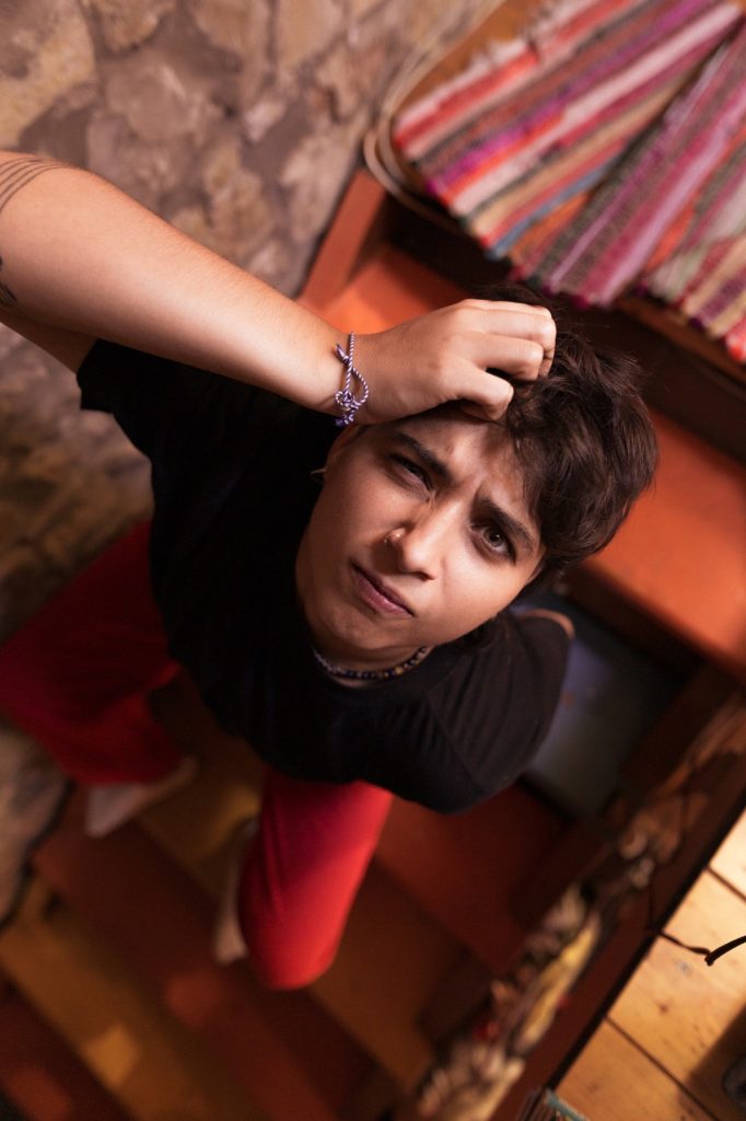 LESS – HELLYA! LESS – HELLYA!