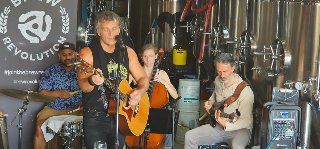 Seann Medicina – You Don’t Know Me