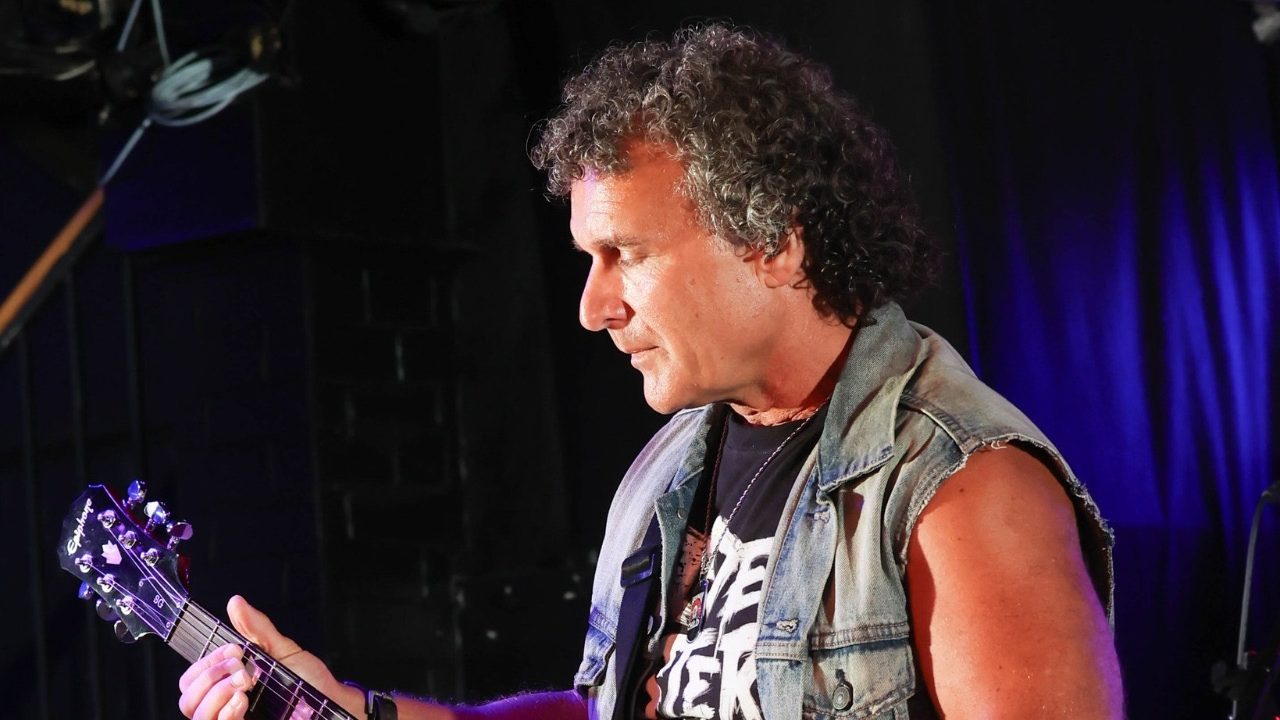 Seann Medicina – You Don’t Know Me