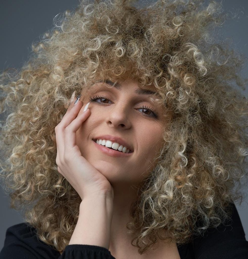 Lilac Cooper – Dreams Lilac Cooper – Dreams