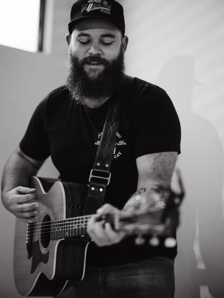 Tyler McGinnis – Geronimo Tyler McGinnis – Geronimo