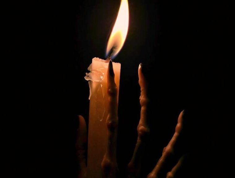 Olly Williams – Candles Turned to Ash