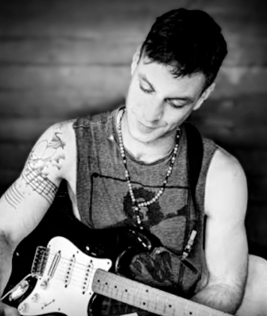 Dean England – A Heart Breaks Slow Dean England – A Heart Breaks Slow